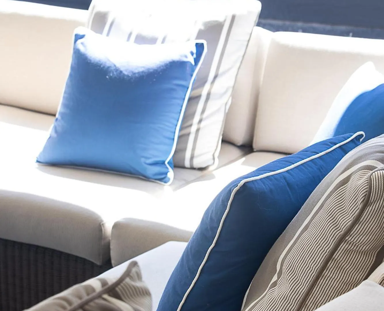 Endless Summer Beach Retreat-Pet Friendly, Walk To Shops Noosa